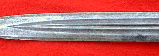 DEGA009.jpg (94520 bytes)