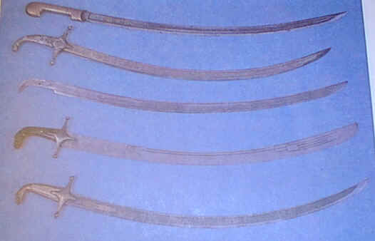 bookA006.jpg (96836 bytes)