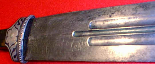 dagX001.jpg (72448 bytes)