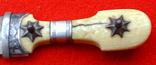 kindj019.jpg (68068 bytes)