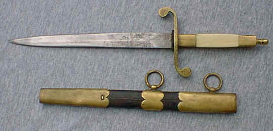 korti005.jpg (89900 bytes)