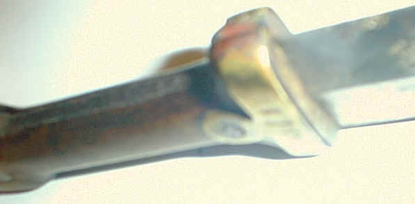 sword021.jpg (76676 bytes)